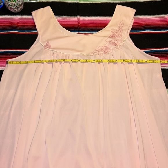 Vintage 1960’s Lorraine Nightgown - Picture 6 of 7